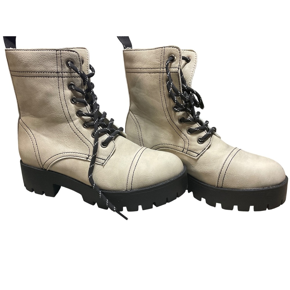 Seven7 Womens Platform Boot 7 Natural Faux Leather Solid Lace Up Platform Grunge